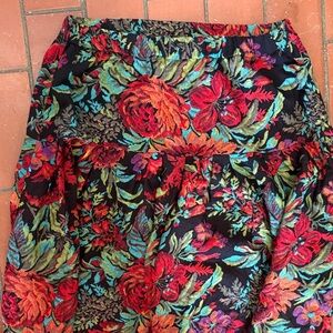 Gorgeous Tiered floral Maxi Skirt - Boho